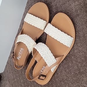 Like New Korks Strap Adjustable Sandals White 9M